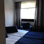 & Restaurang 3*