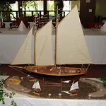 & Restaurang 3*