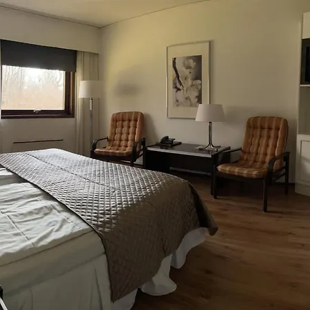 Hotell Eckerö Hotell&restaurang 3*