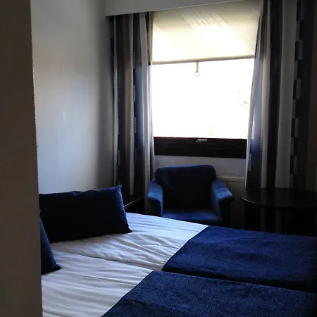 & Restaurang 3*