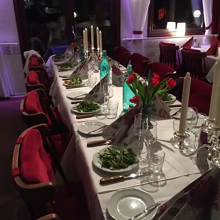 מלון & Restaurang