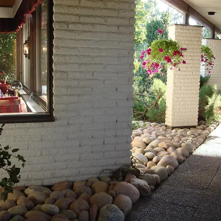& Restaurang אקרו