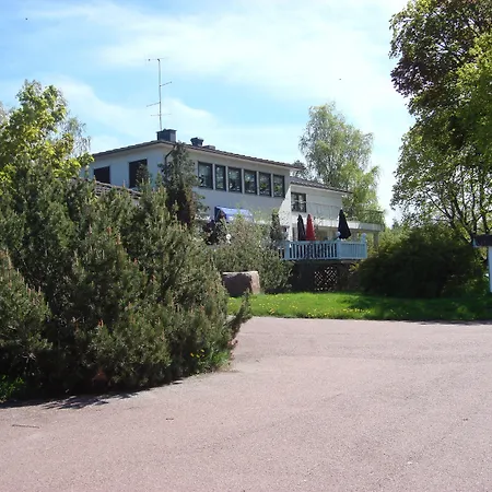 & Restaurang إكيرو