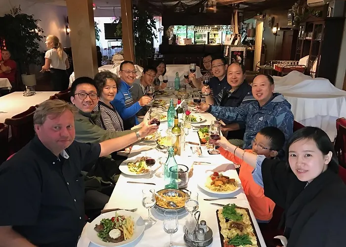 & Restaurang מלון 3*