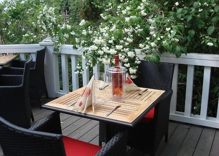 & Restaurang אקרו